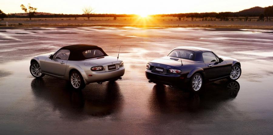  Mazda MX-5 Roadster Coupe 2006 года  (фото 209 из 212)